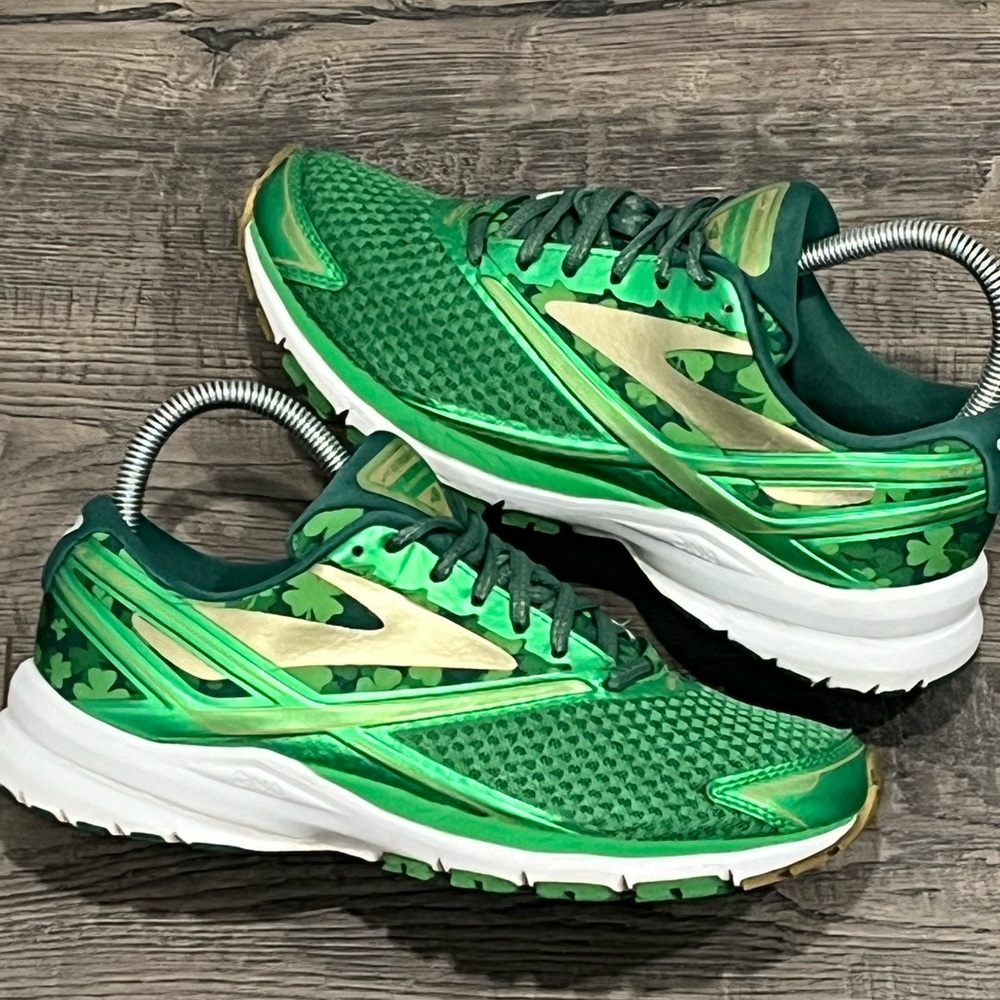Brooks Launch 4 Lucky Green Gold Running Race Shoes 1202341B325 Women Size 7B